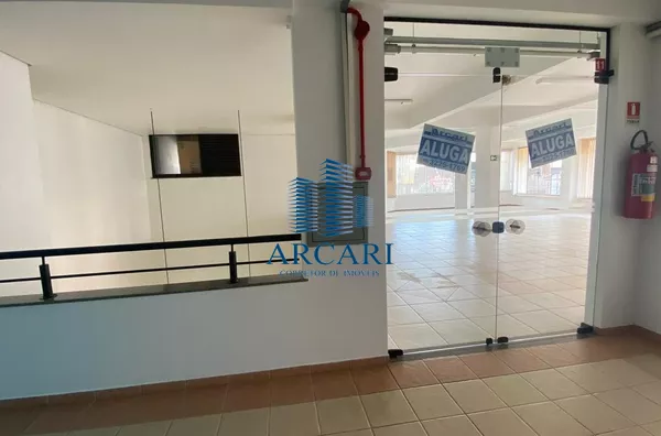 LOCAÇÃO: SALA 11 - SHOPPING ITACOLOMI 