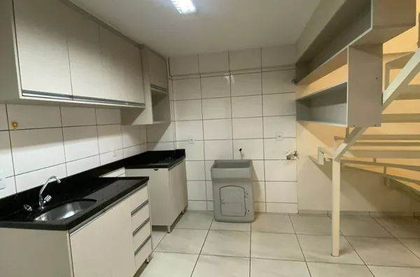 LOCAÇÃO: RESIDENCIAL DONA AMABILE - APTO 06