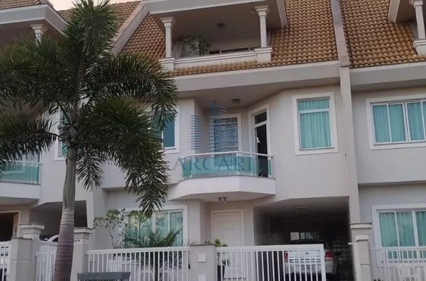VENDA: CASA NO RES. PETRAS 