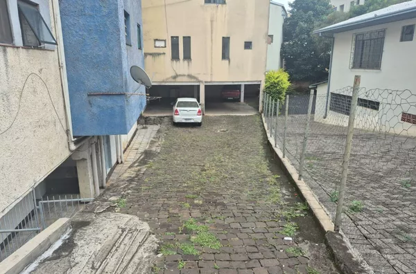 LOCAÇÃO: APARTAMENTO 01 (GARAGEM) - RESIDENCIAL ORION