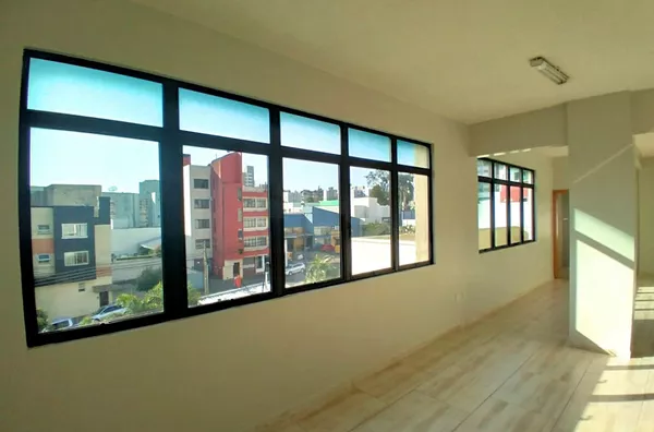 LOCAÇÃO: SALA COMERCIAL 404 - EDIFÍCIO COMERCIAL DALLA VALLE