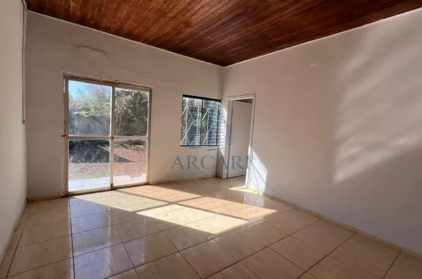 CHÁCARA A VENDA PRÓXIMA AO CENTRO 