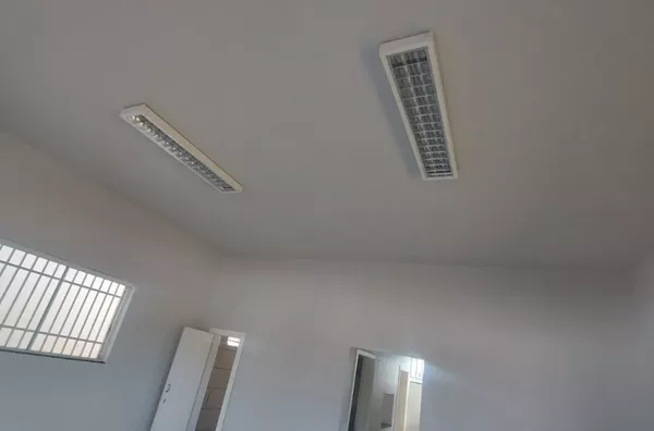 LOCAÇÃO: SALA COMERCIAL NO BAIRRO SÃO FRANCISCO