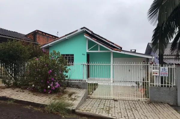 LOCAÇÃO: CASA NO BAIRRO PLANALTO - RUA DAS SIRIEMAS