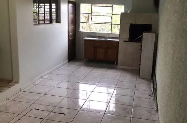 LOCAÇÃO: CASA NO BAIRRO PLANALTO - RUA DAS SIRIEMAS