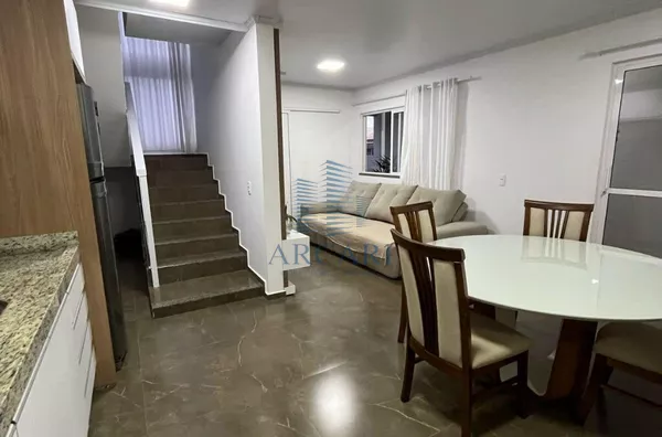 VENDA: SOBRADO  NO BAIRRO JARDIM FLORESTA