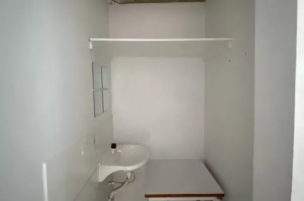 LOCAÇÃO: SALA PARA RESTAURANTE 