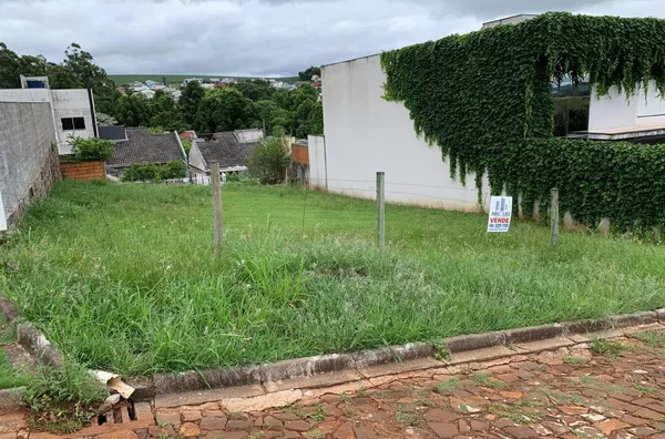 VENDA: TERRENO NO BAIRRO FRARON