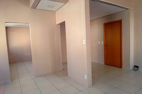 LOCAÇÃO: SALA COMERCIAL 404 - EDIFÍCIO COMERCIAL DALLA VALLE