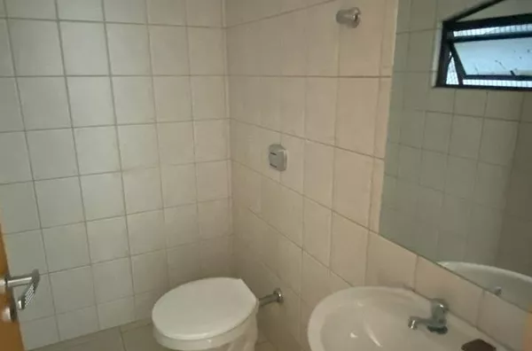 LOCAÇÃO: SALA 15 - SHOPPING ITACOLOMI 