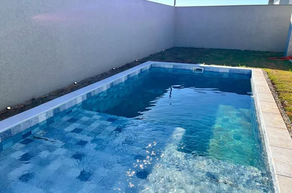 VENDA: CASA DE ALTO PADRÃO 