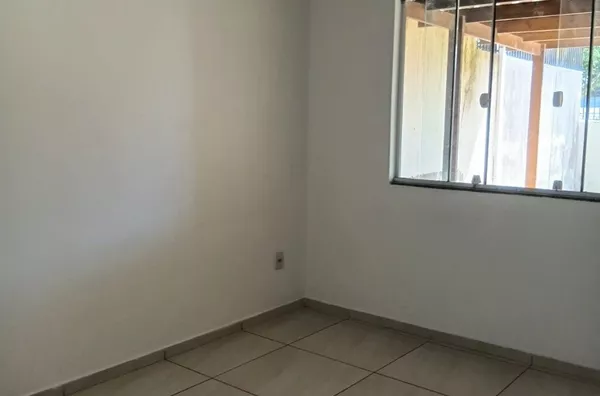 LOCAÇÃO: CASA NO BAIRRO AEROPORTO nº 46