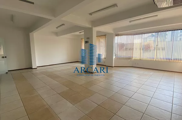 LOCAÇÃO: SALA 10 - SHOPPING ITACOLOMI