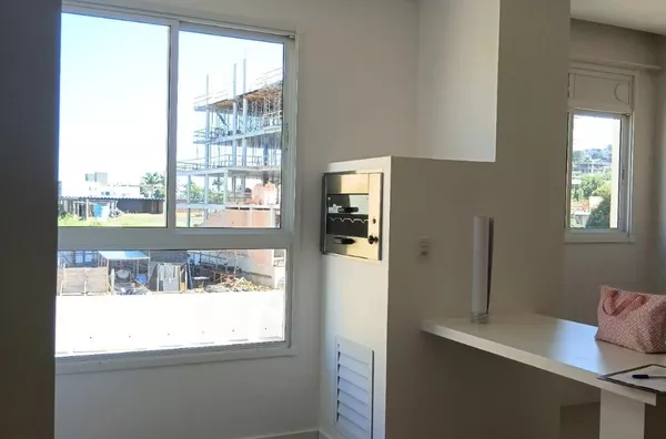 LOCAÇÃO: RESIDENCIAL LEONI - APARTAMENTO 402