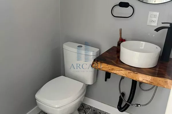 CASA DE ALTO PADRÃO, em área NOBRE da cidade - Foto 11