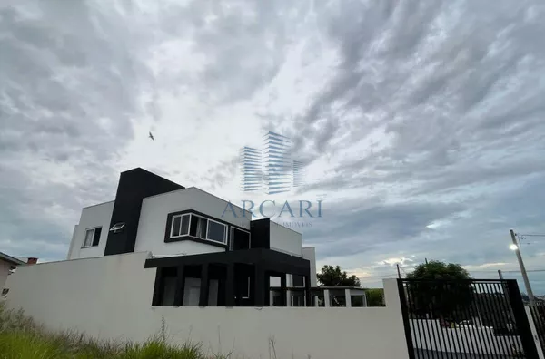 VENDA: SOBRADO  NO BAIRRO JARDIM FLORESTA