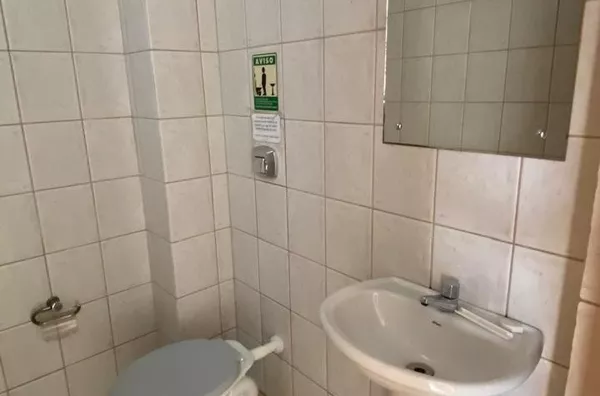 LOCAÇÃO: SALA 10 - SHOPPING ITACOLOMI