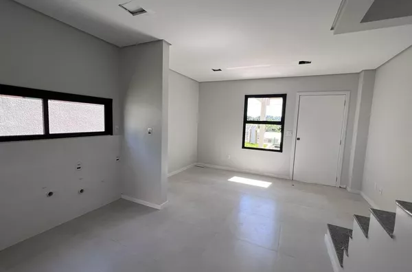 VENDA: SOBRADO NO BAIRRO SÃO FRANCISCO 