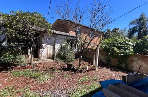 VENDA: CASA NO BAIRRO PLANALTO 