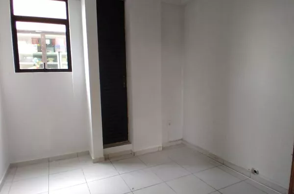  LOCAÇÃO: SALA COMERCIAL 101 - EDIFÍCIO COMERCIAL DALLA VALLE