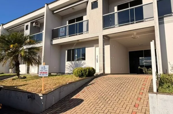 VENDA: SOBRADO NO BAIRRO PINHEIROS 