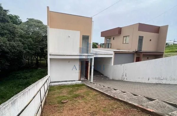 VENDA: SOBRADO NO BAIRRO AEROPORTO 