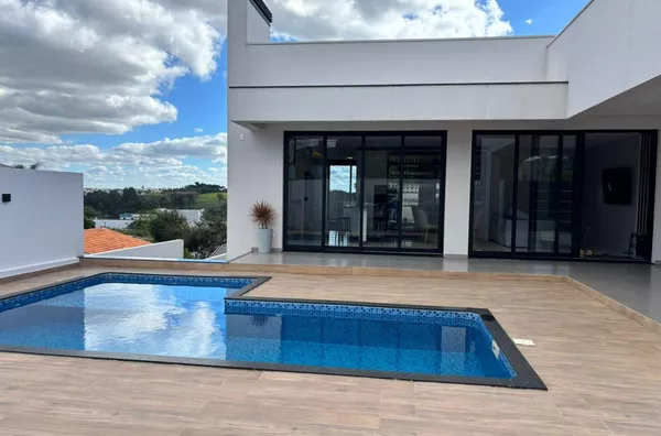 VENDA: CASA NO BAIRRO JARDIM PRIMAVERA