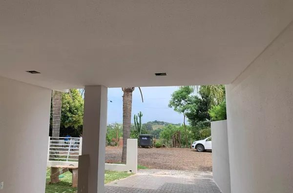 VENDA: CASA NO BAIRRO JARDIM PRIMAVERA