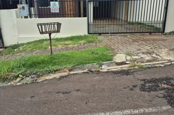 LOCAÇÃO: CASA NO BAIRRO AEROPORTO nº 46