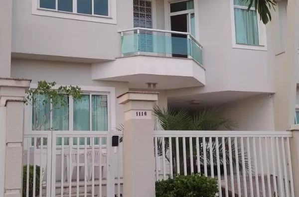 VENDA: CASA NO RES. PETRAS 