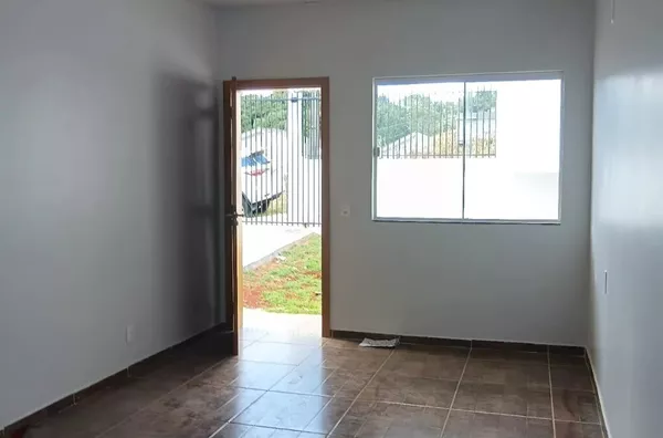 LOCAÇÃO: CASA NO BAIRRO FRARON (ROGERIO DAS CHAVES - CASA 01)