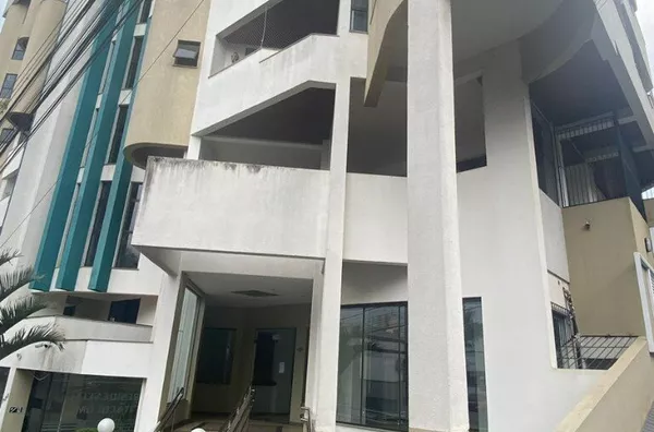 LOCAÇÃO: SALA 11 - SHOPPING ITACOLOMI 