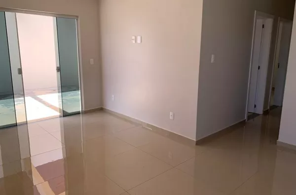 VENDA: CASA NO BAIRRO FRARON - RUA AUGUSTO REDIVO