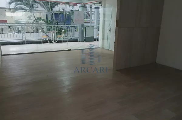 SALA COMERCIAL - 31 CENTRO COMERCIAL TAPAJÓS
