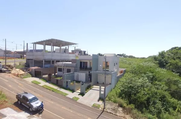 VENDA: LINDO SOBRADO NO LOTEAMENTO PAGNONCELLI