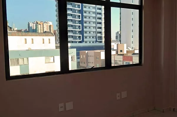 LOCAÇÃO: SALA COMERCIAL 404 - EDIFÍCIO COMERCIAL DALLA VALLE