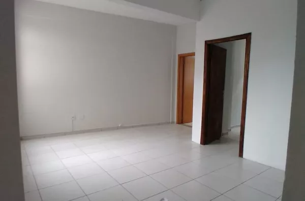  LOCAÇÃO: SALA COMERCIAL 101 - EDIFÍCIO COMERCIAL DALLA VALLE