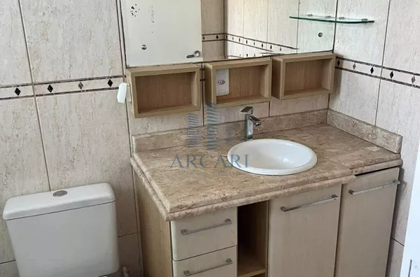 CASA DE ALTO PADRÃO, em área NOBRE da cidade - Foto 25