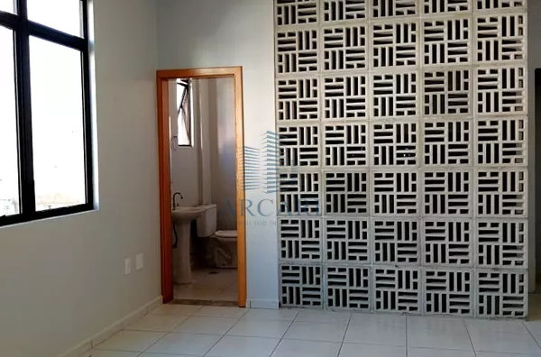 LOCAÇÃO: SALA COMERCIAL 403 - EDIFÍCIO COMERCIAL DALLA VALLE
