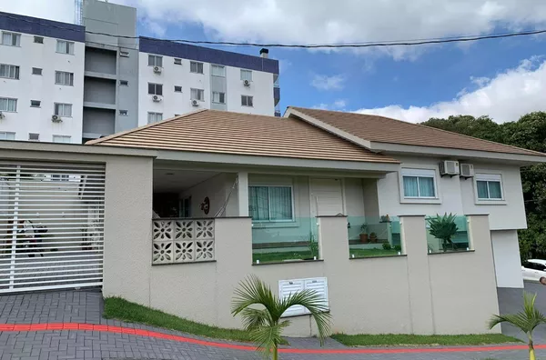 LINDA CASA PARA VENDA - BAIRRO BORTOT 