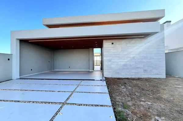 VENDA: CASA DE ALTO PADRÃO 