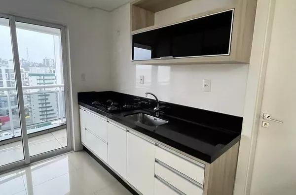 LOCAÇÃO: APARTAMENTO DE ALTO PADRÃO NO CENTRO 