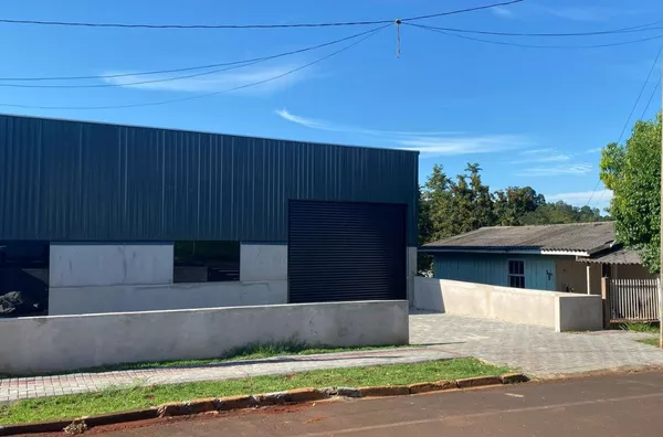 LOCAÇÃO: BARRACÃO - RUA MARCOS PENSO 