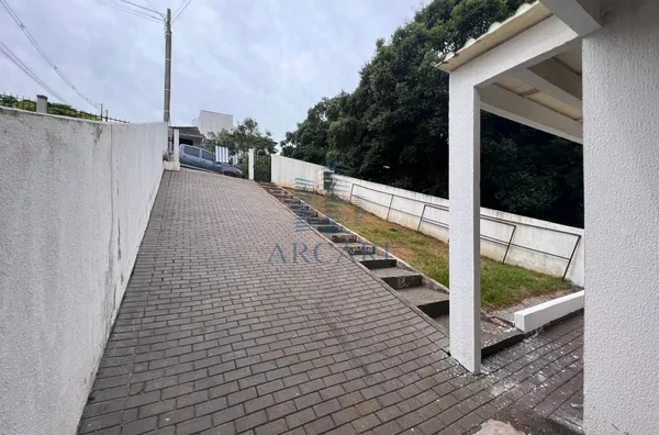 VENDA: SOBRADO NO BAIRRO AEROPORTO 