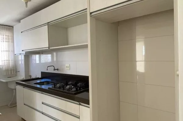 LOCAÇÃO: APARTAMENTO 502 - MONTE CARMELO