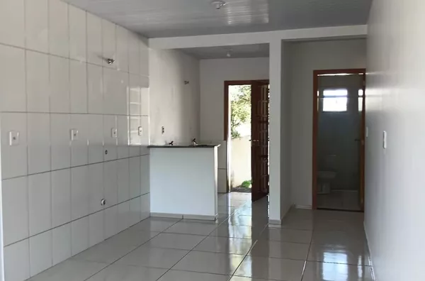 LOCAÇÃO: CASA NO BAIRRO AEROPORTO nº 46