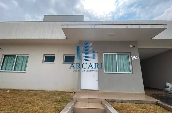 LOCAÇÃO: CASA SEMI MOBILIADA NO BAIRRO SÃO FRANCISCO