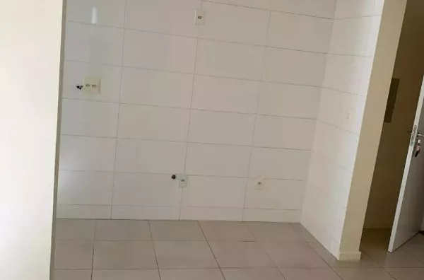 LOCAÇÃO: APARTAMENTO NO RESIDENCIAL MONTE CARMELO