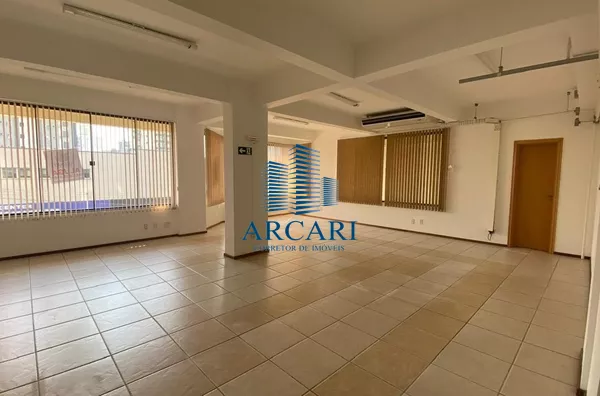 LOCAÇÃO: SALA 10 - SHOPPING ITACOLOMI