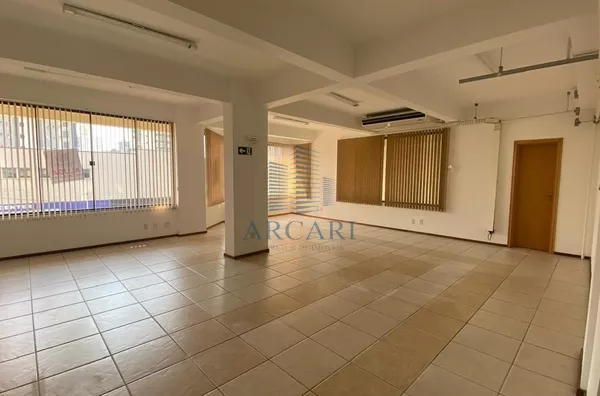 LOCAÇÃO: SALA 10 - SHOPPING ITACOLOMI